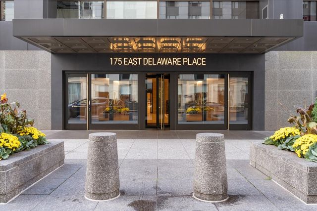 175 E Delaware Place 6206, Chicago, IL 60611