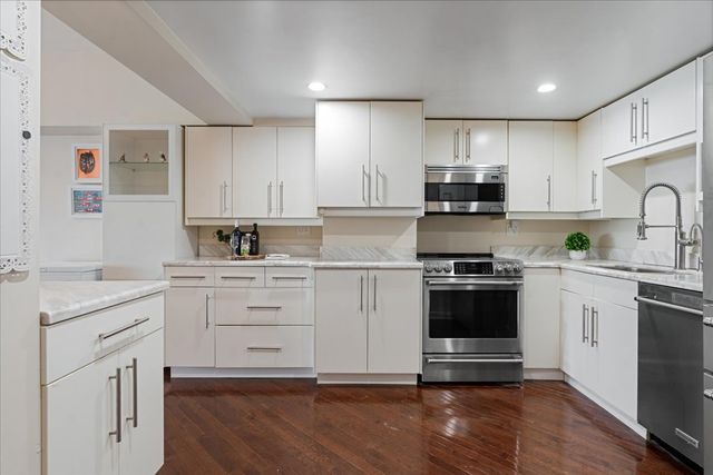 175 E Delaware Place 6206, Chicago, IL 60611