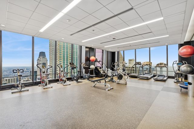 175 E Delaware Place 6206, Chicago, IL 60611