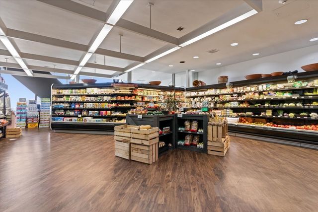 175 E Delaware Place 6206, Chicago, IL 60611