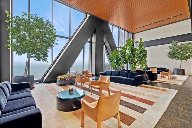 175 E Delaware Place 6206, Chicago, IL 60611