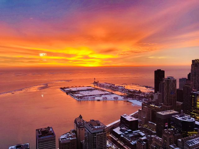 175 E Delaware Place 6206, Chicago, IL 60611