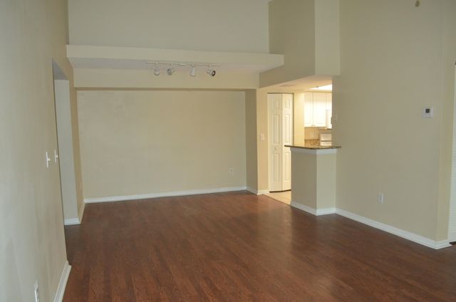 900 S Crestwood Ct Court S 908, Royal Palm Beach, FL 33411