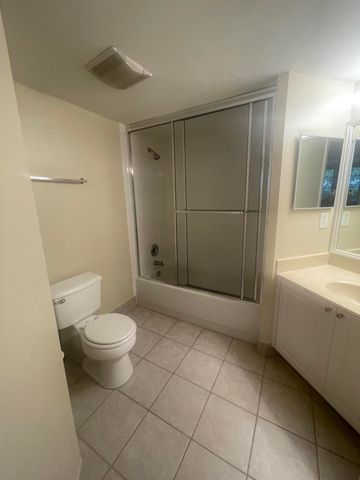 900 S Crestwood Ct Court S 908, Royal Palm Beach, FL 33411