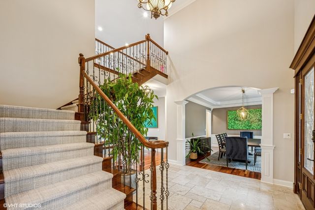 4904 Clover Court, Long Grove, IL 60047