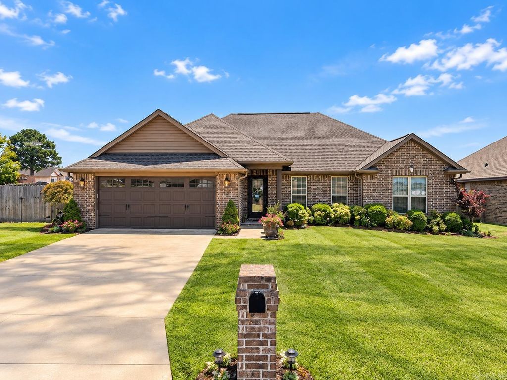 623 Greenwood Dr Avenue, Searcy, AR 72143