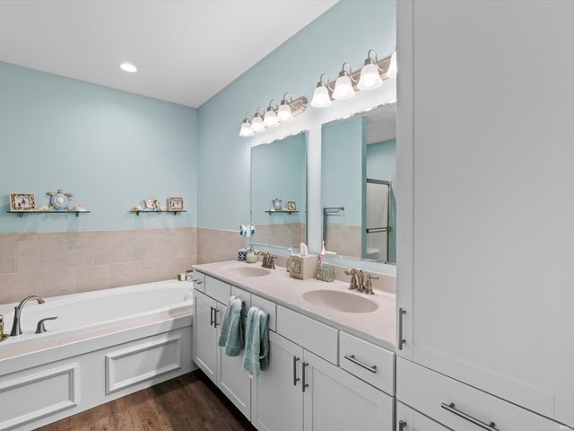 5540 Brompton Drive, Newburgh, IN 47630