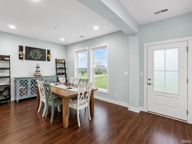 5540 Brompton Drive, Newburgh, IN 47630