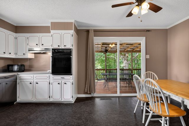 5245 Jefferson Rd, Smithville, TN 37166