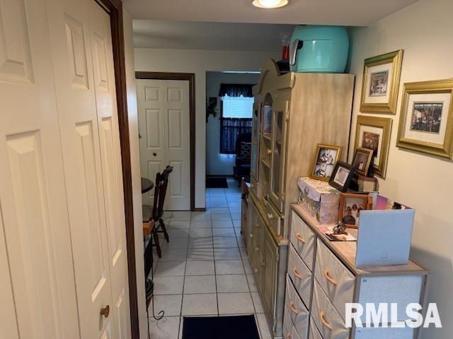 3105 W SUNSET Drive, Carbondale, IL 62901