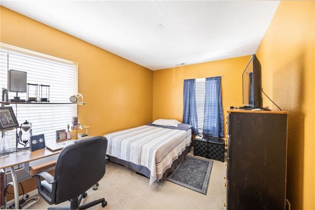 301 Teton CIR, Suffolk, VA 23435