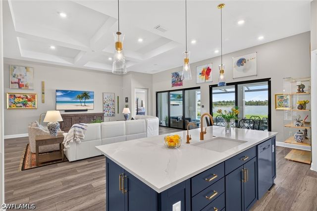 19263 Aqua Shore DR, Fort Myers, FL 33913
