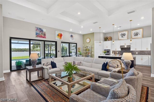 19263 Aqua Shore DR, Fort Myers, FL 33913