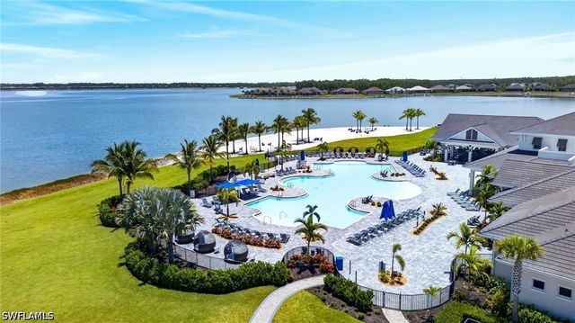 19263 Aqua Shore DR, Fort Myers, FL 33913
