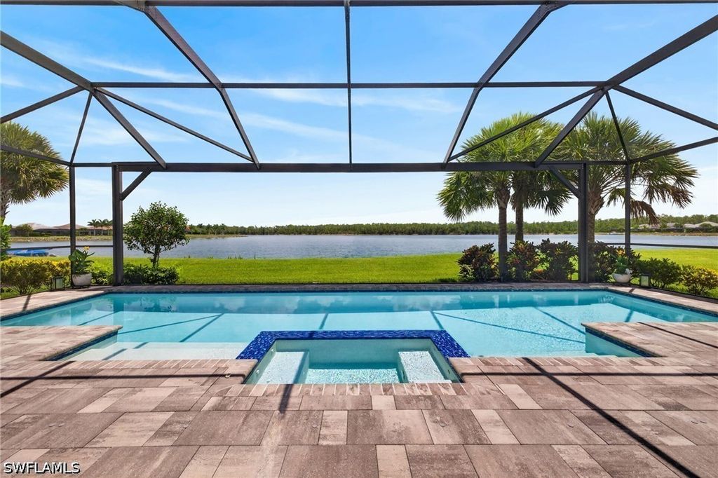 19263 Aqua Shore DR, Fort Myers, FL 33913