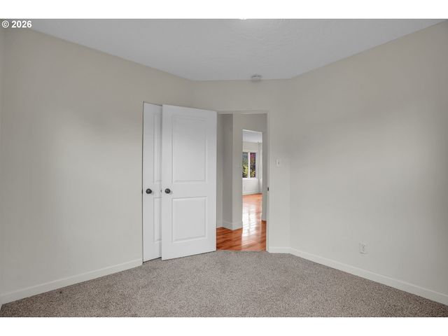 2012 E 33RD St, Vancouver, WA 98663