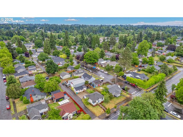 2012 E 33RD St, Vancouver, WA 98663