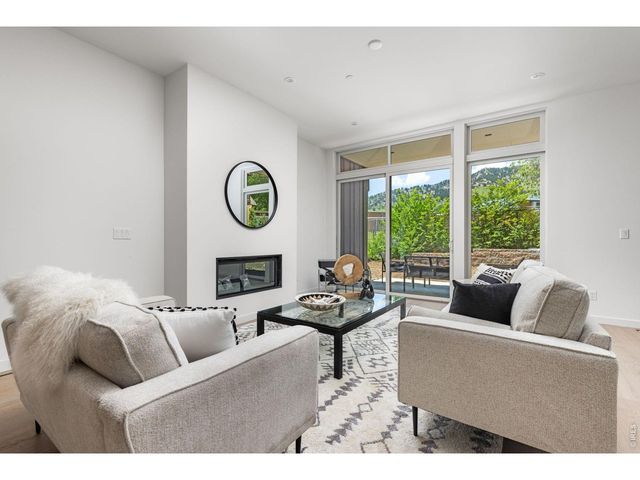 3319 Broadway St, Boulder, CO 80304
