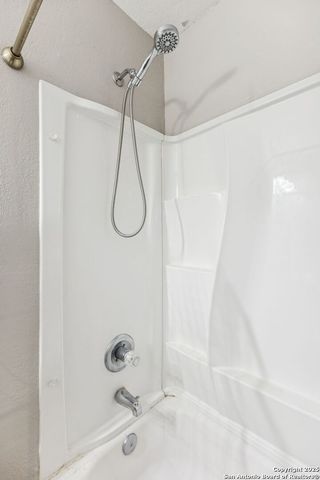 8919 Kestrel Oak, Converse, TX 78109