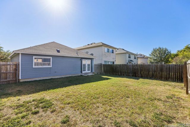 8919 Kestrel Oak, Converse, TX 78109