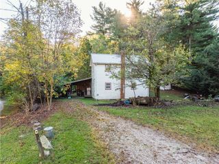 6006 Echo Lake Road NE, New Philadelphia, OH 44663