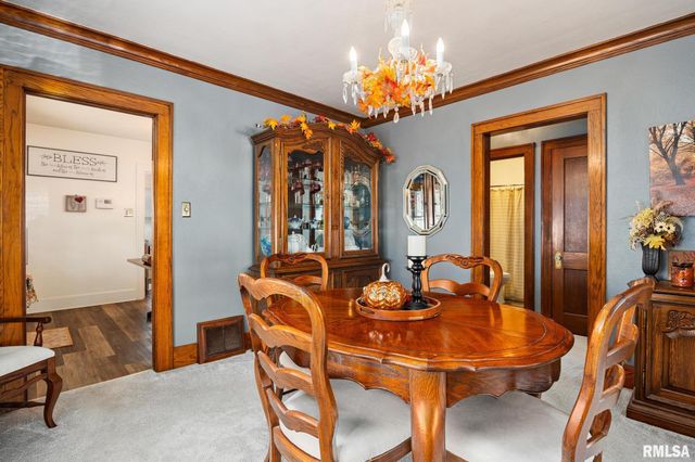 2617 W KENWOOD Avenue, West Peoria, IL 61604