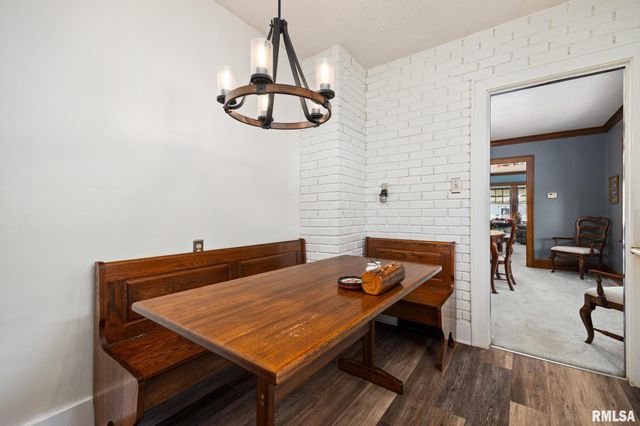 2617 W KENWOOD Avenue, West Peoria, IL 61604