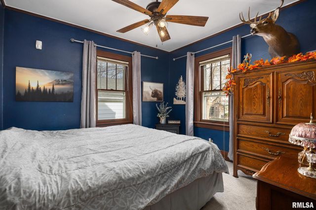 2617 W KENWOOD Avenue, West Peoria, IL 61604