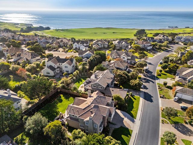 62 Spyglass Court, Half Moon Bay, CA 94019