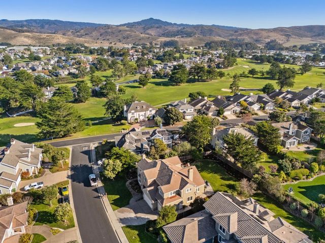 62 Spyglass Court, Half Moon Bay, CA 94019