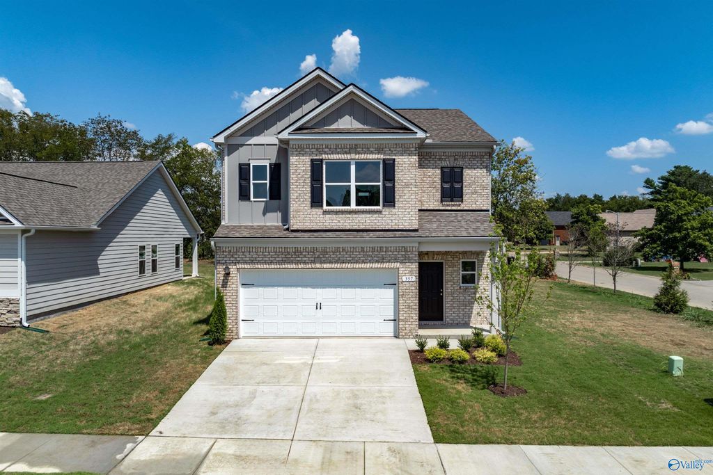 1136 Tanger Glen Trail NW, Harvest, AL 35749