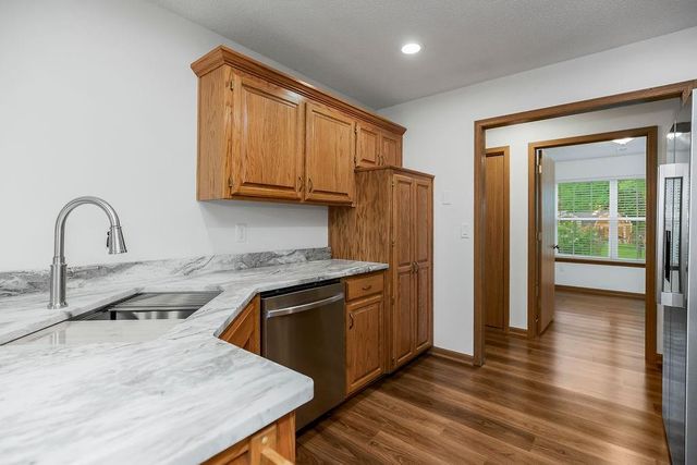 525 S Dyer Street, Odessa, MO 64076