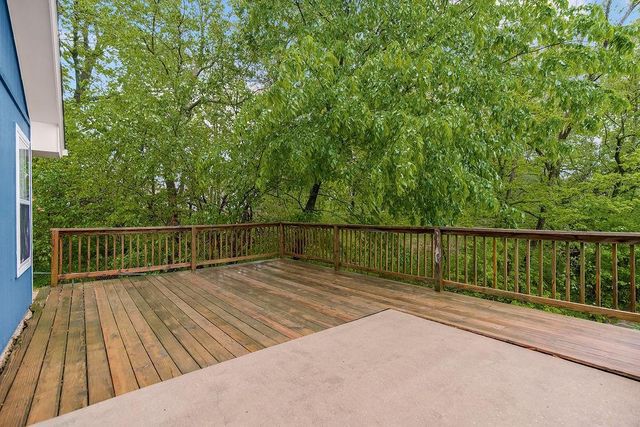 525 S Dyer Street, Odessa, MO 64076