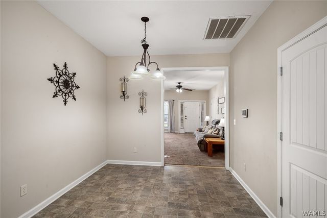 6623 Covington villas Ln, Tuscaloosa, AL 35405