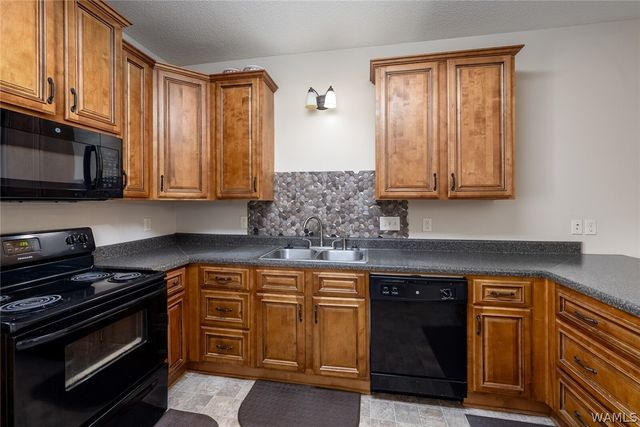 6623 Covington villas Ln, Tuscaloosa, AL 35405