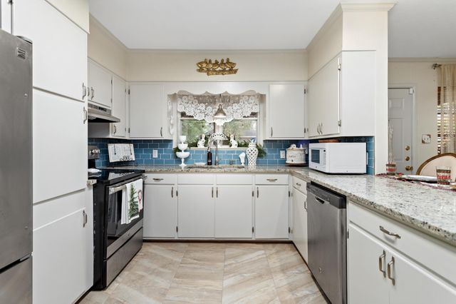 5590 Kohler Street, Beaumont, TX 77706