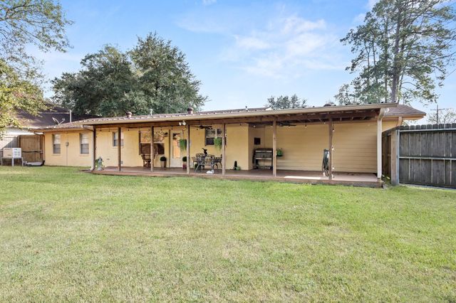 5590 Kohler Street, Beaumont, TX 77706