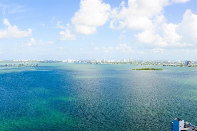 650 NE 32nd St 2104, Miami, FL 33137