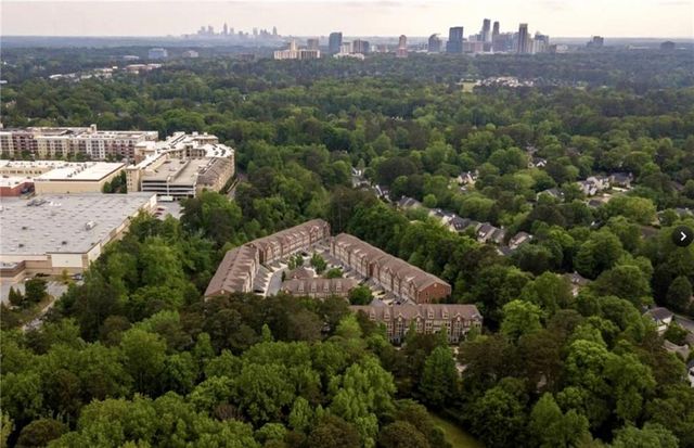 2910 Hermance Drive NE, Brookhaven, GA 30319