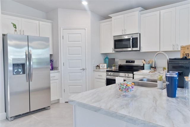 1841 N ROBERTS TRAIL, Bell, FL 32619