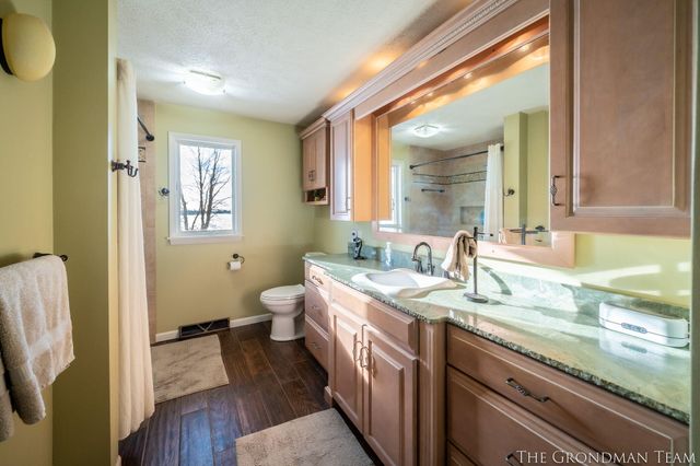 10303 Orchard Lane, Lakeview, MI 48850