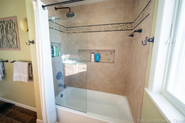 10303 Orchard Lane, Lakeview, MI 48850