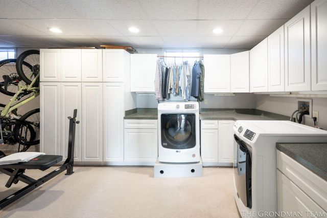 10303 Orchard Lane, Lakeview, MI 48850