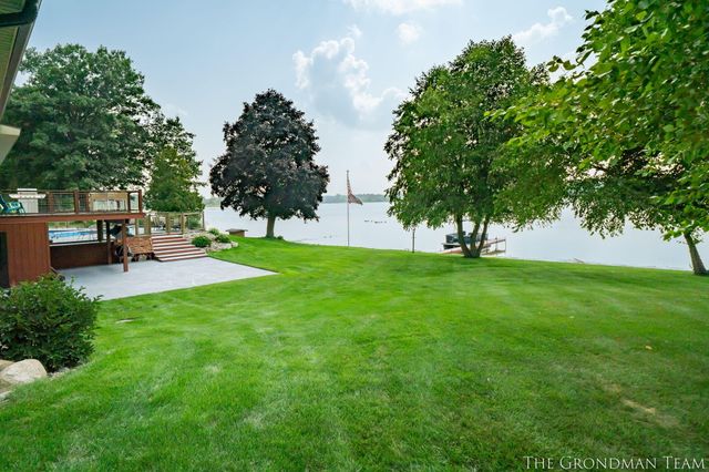 10303 Orchard Lane, Lakeview, MI 48850