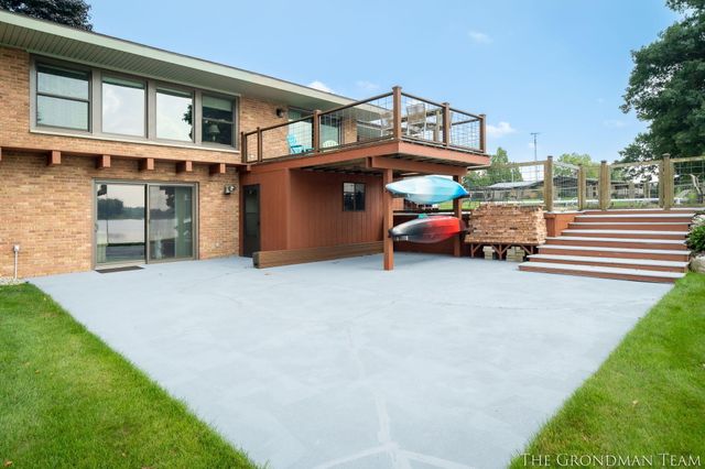 10303 Orchard Lane, Lakeview, MI 48850