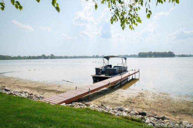 10303 Orchard Lane, Lakeview, MI 48850