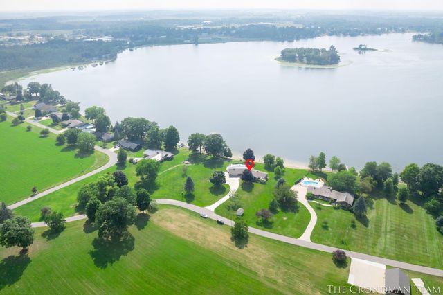 10303 Orchard Lane, Lakeview, MI 48850