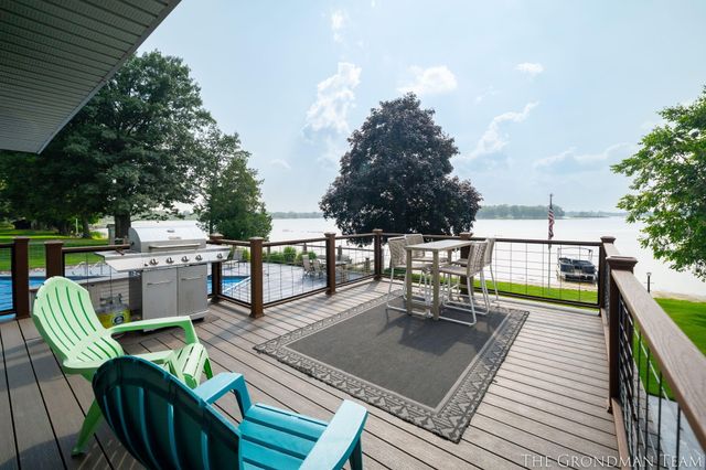 10303 Orchard Lane, Lakeview, MI 48850