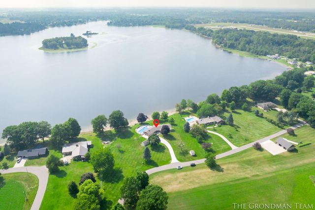 10303 Orchard Lane, Lakeview, MI 48850