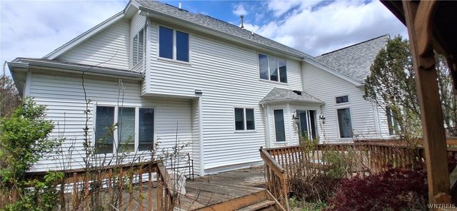 36 Orange Tree Circle, Chili, NY 14624